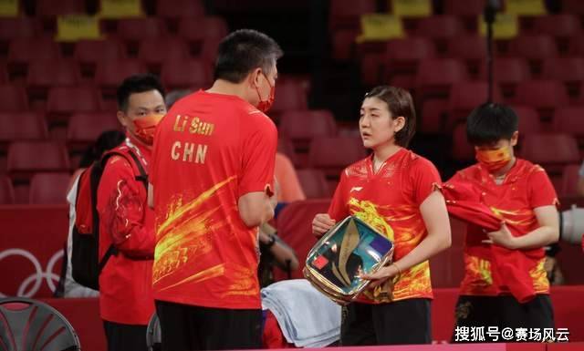 韩国队横扫日本队，奥恰洛夫扛起全队