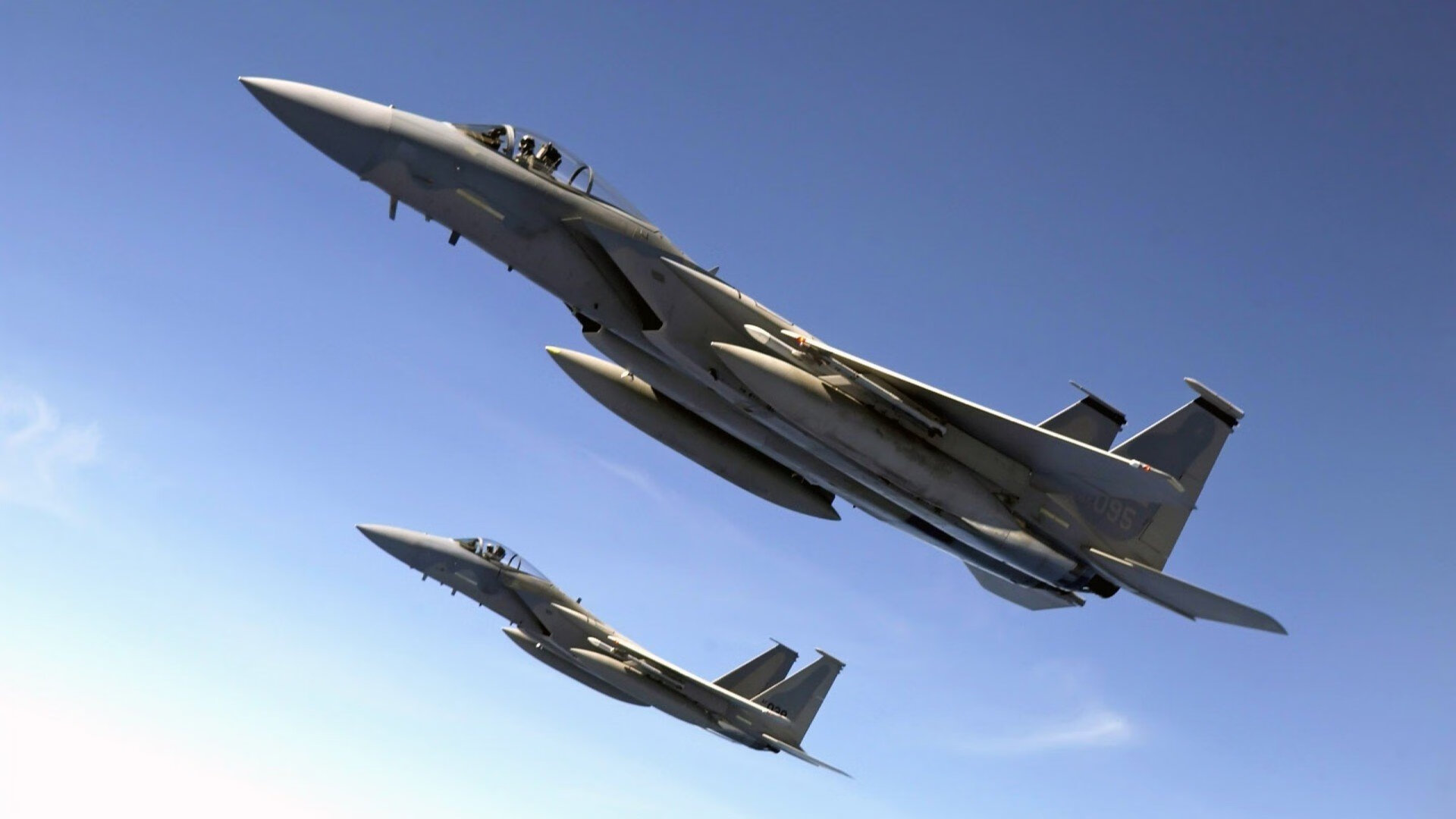 若日尼奥的黄昏漫步，当荷兰郁金香在圣西罗为意大利节拍器绽放