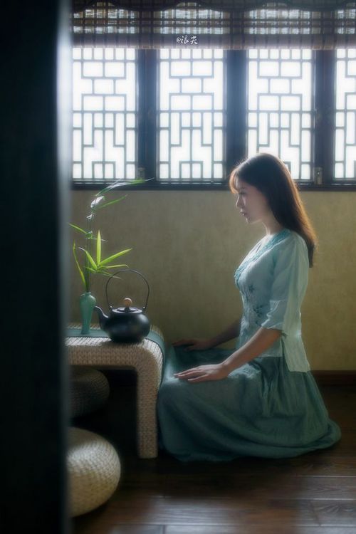 爱游戏在线-范弗利特导演反击波！森林狼连续得分压制上海队，北美强韧击败东方速度