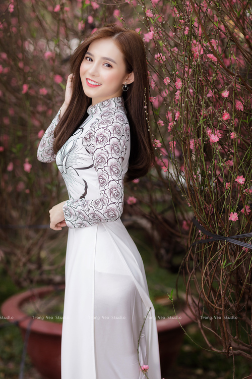 孤星与狼群,2026生死战,乌兹别克斯坦的致命牙尖与维尼修斯的王座宣言